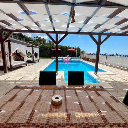 Villa Boutique Gioia Del Sole With Salty Heated Pool