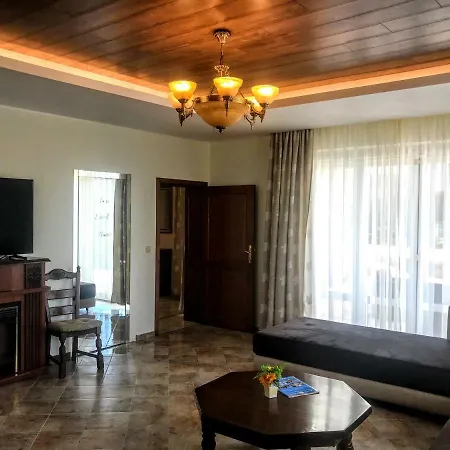 Boutique Gioia Del Sole With Salty Heated Pool Villa *
