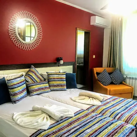 Boutique Gioia Del Sole With Salty Heated Pool Villa Baltschik