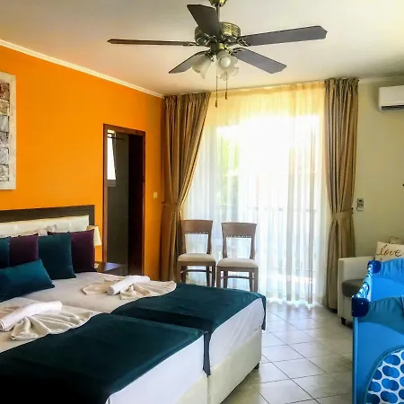 Boutique Gioia Del Sole With Salty Heated Pool *